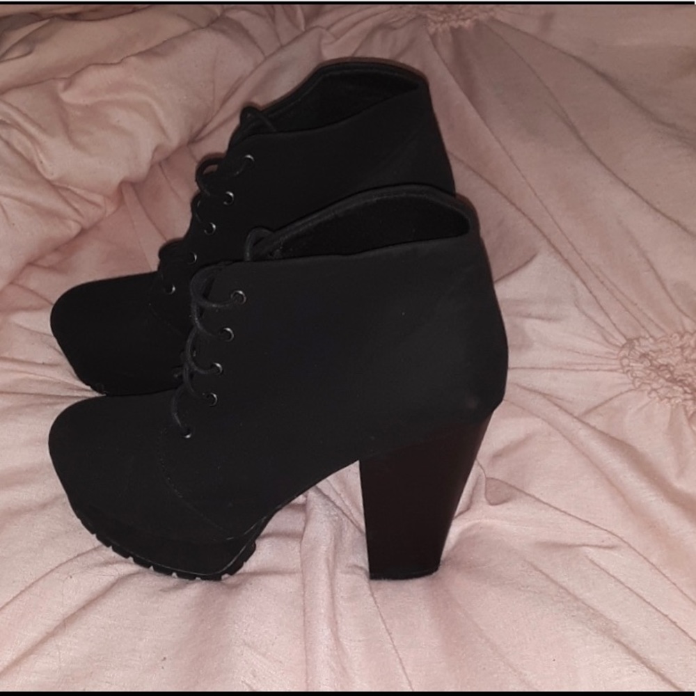 Shiekh Black Ankle Boots/Booties Size 8